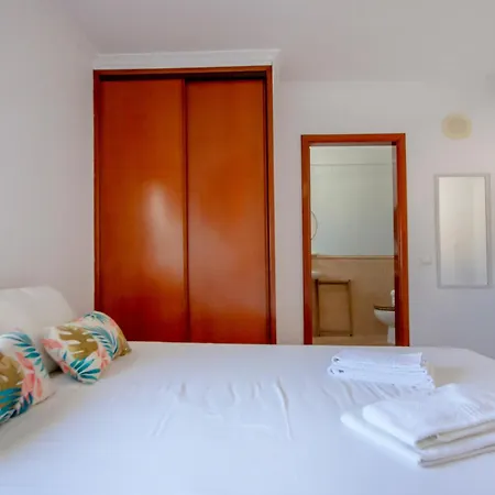 Oura View Apartment *