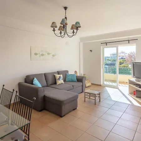 Apartment Oura View *